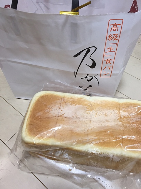 食パン