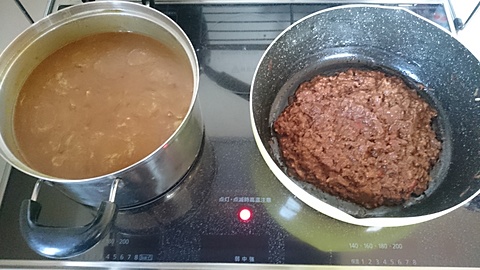 カレーライス。