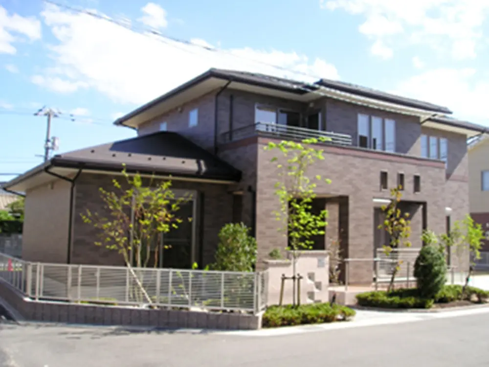本物志向のトラディショナルモダンな住まい。