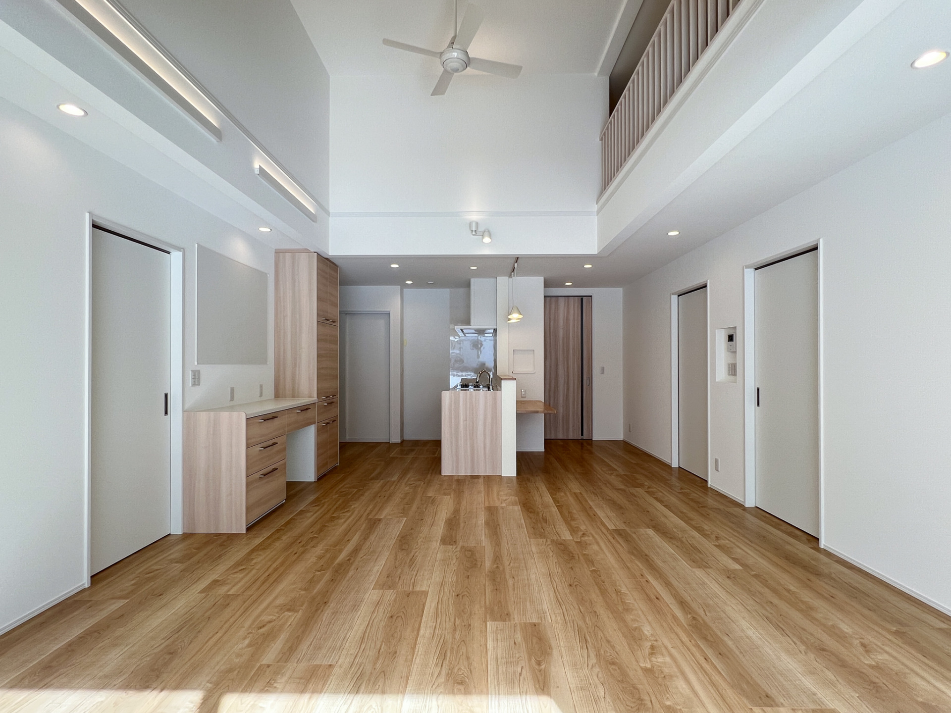 広々とした空間が魅力のホテルライクな平屋のお家