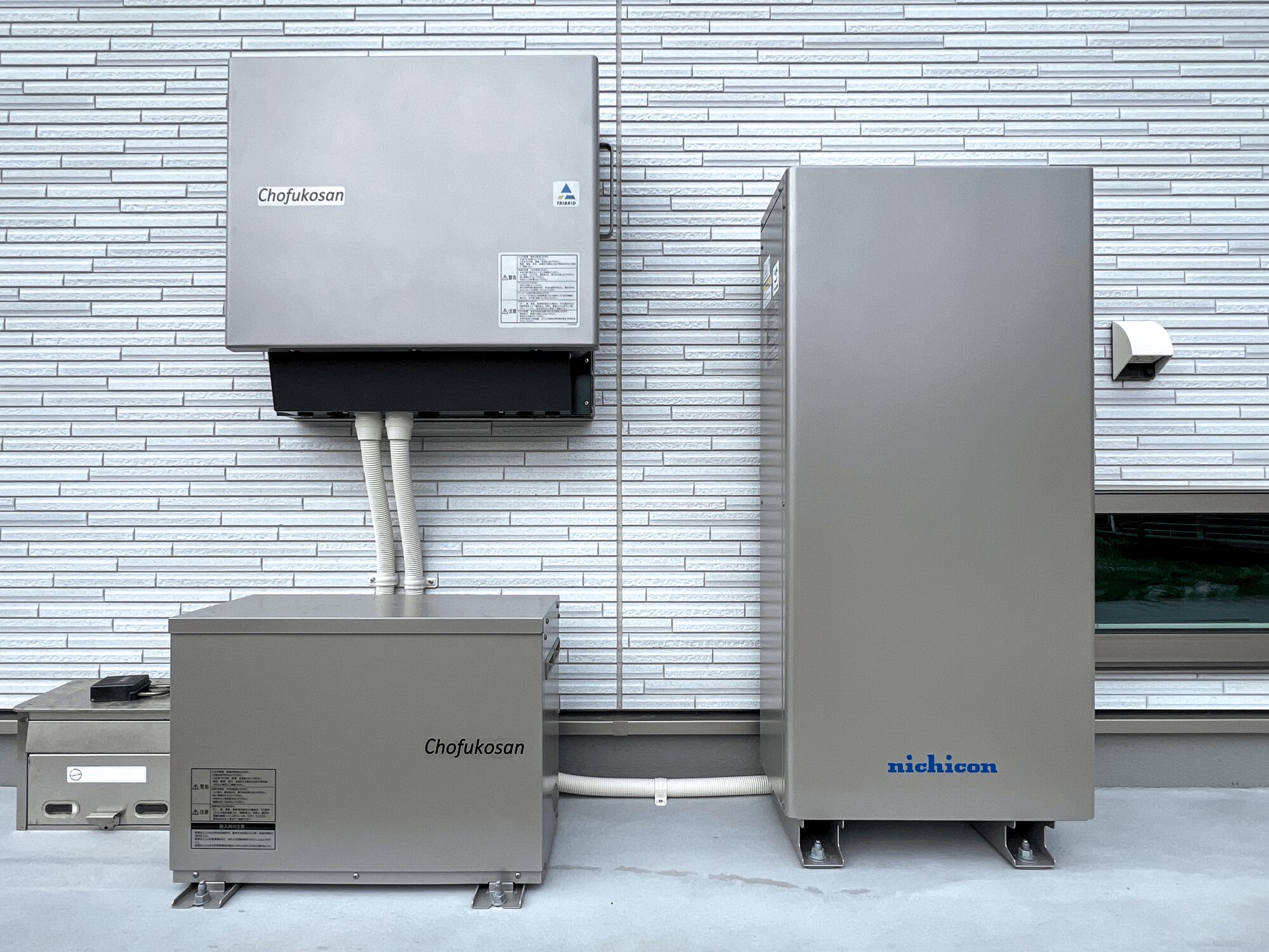 台⾵シーズン到来【その１】停電時に困らない家づくりを考える